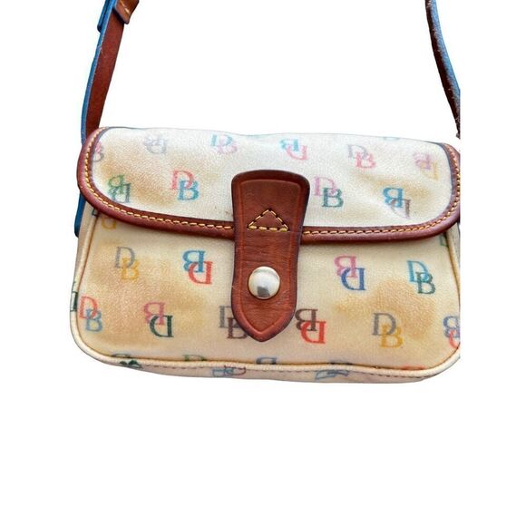 VINTAGE DOONEY & BOURKE HAND OR SHOULDER BAG - Picture 3 of 10